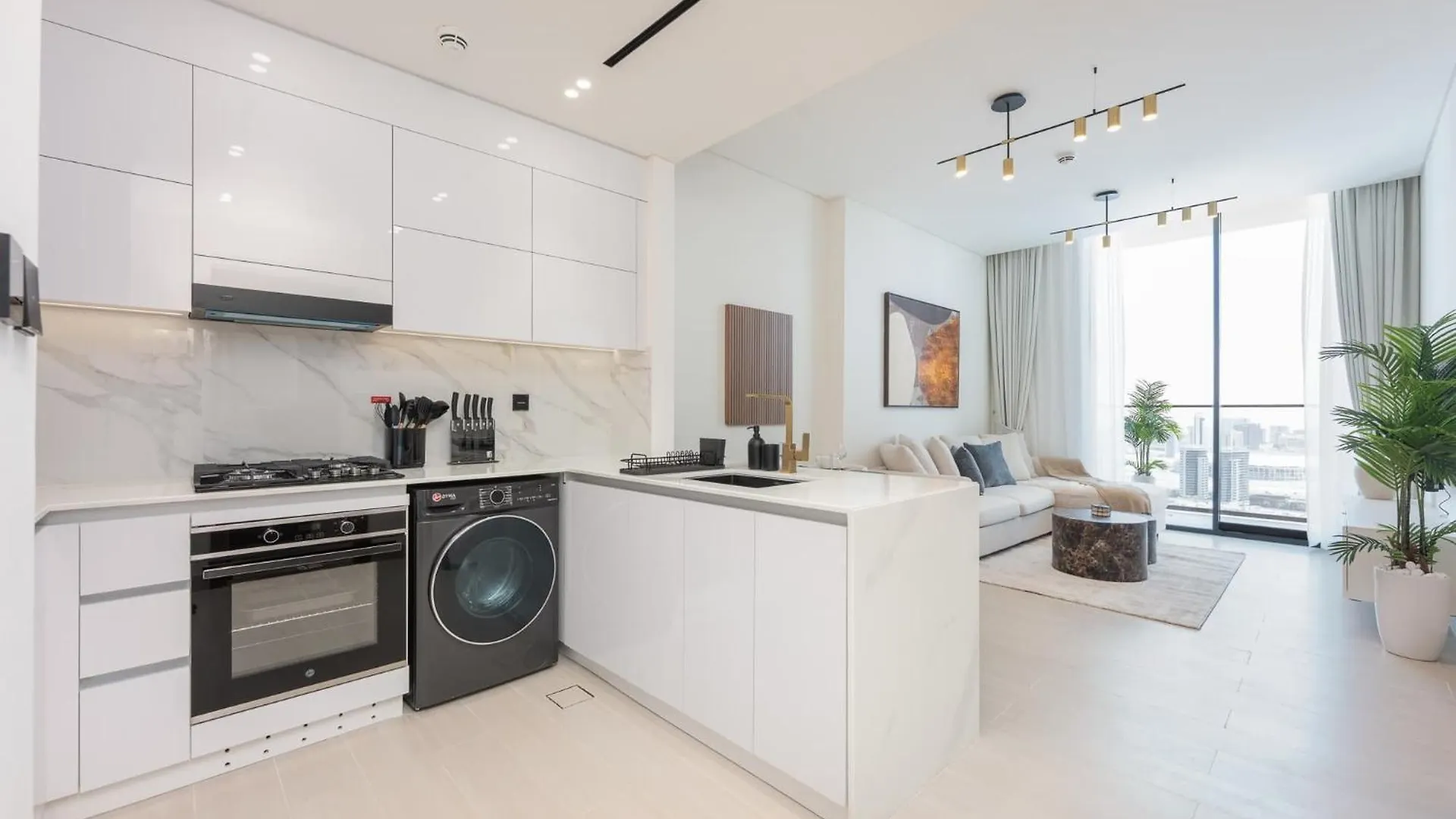 Lavish 1 Bedroom In Binghatti Gardenia That Sleeps 4 Dubai United Arab Emirates